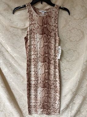 NWT Bar lll Dress with a python print in crème and bronze